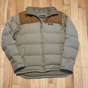 Patagonia Men's Puffer Jacket - Olive and Brown